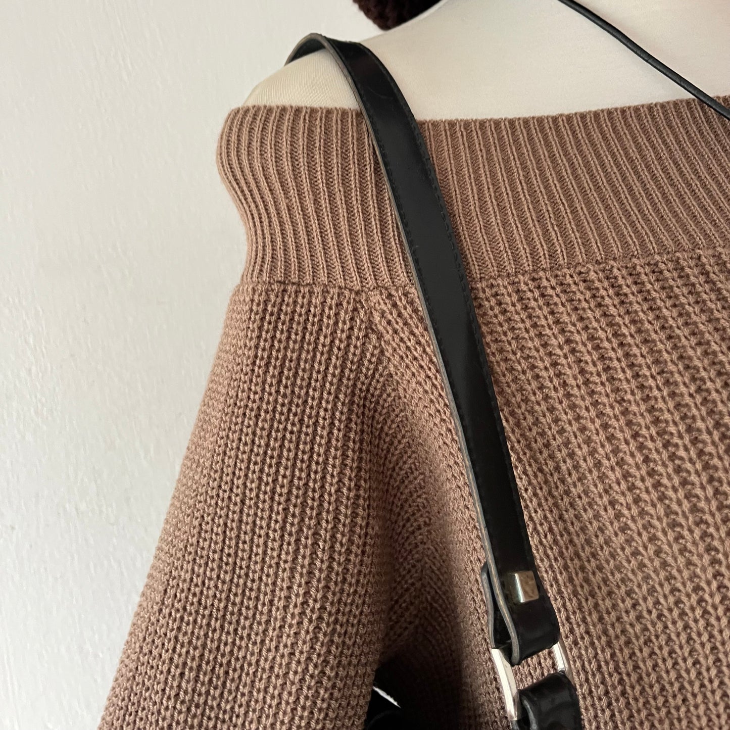 Off-shoulder sweater