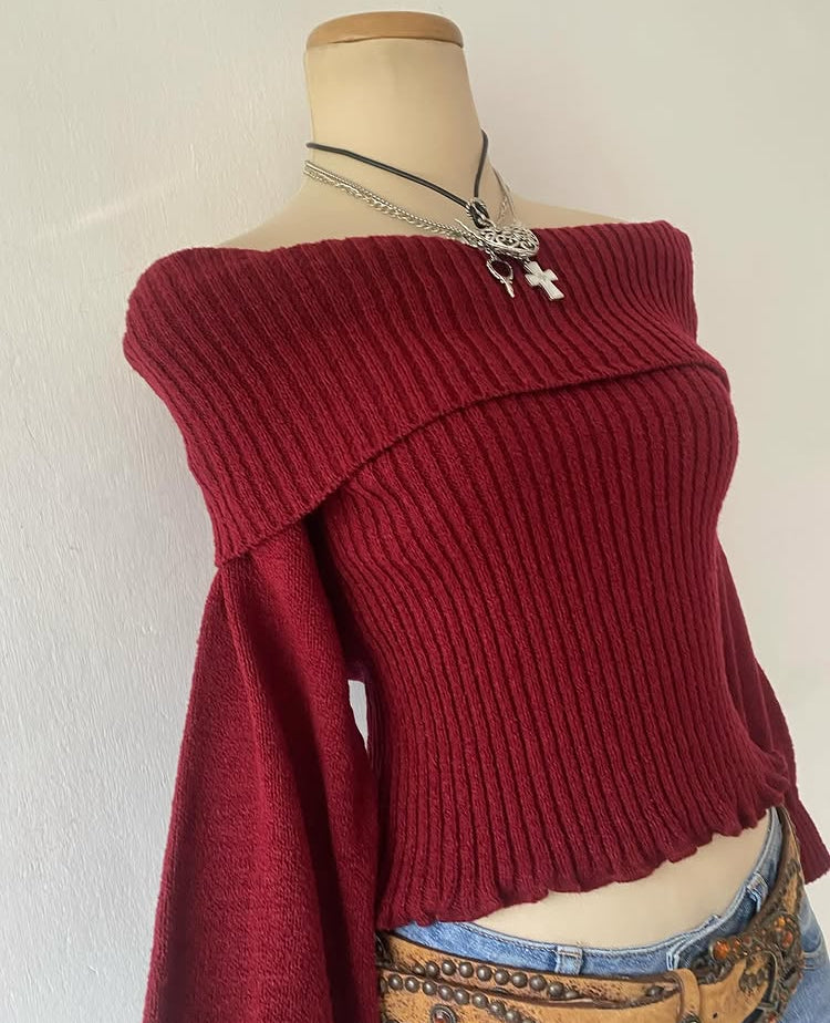 Off shoulder sweater burgundy