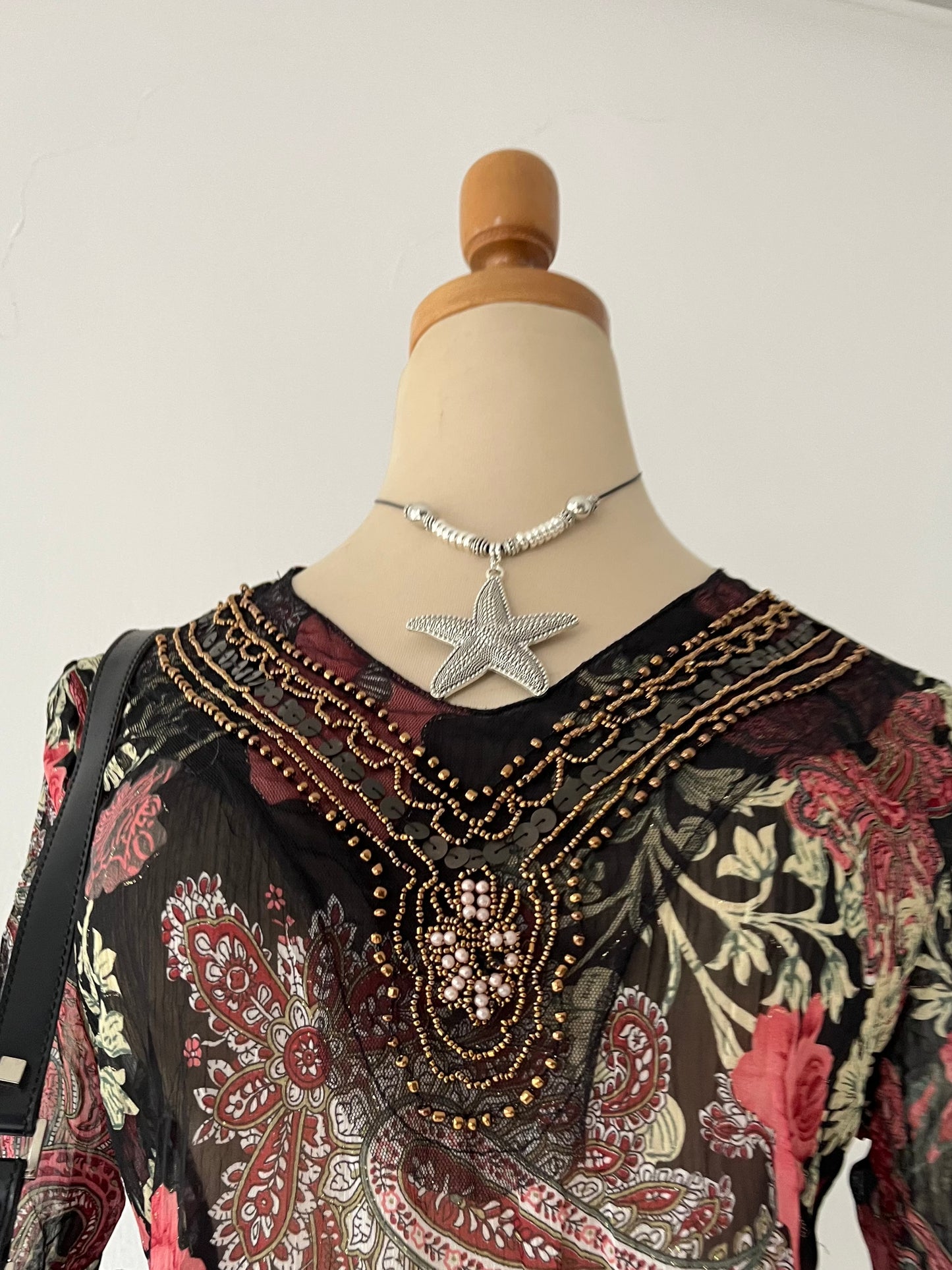 Boho chic blouse