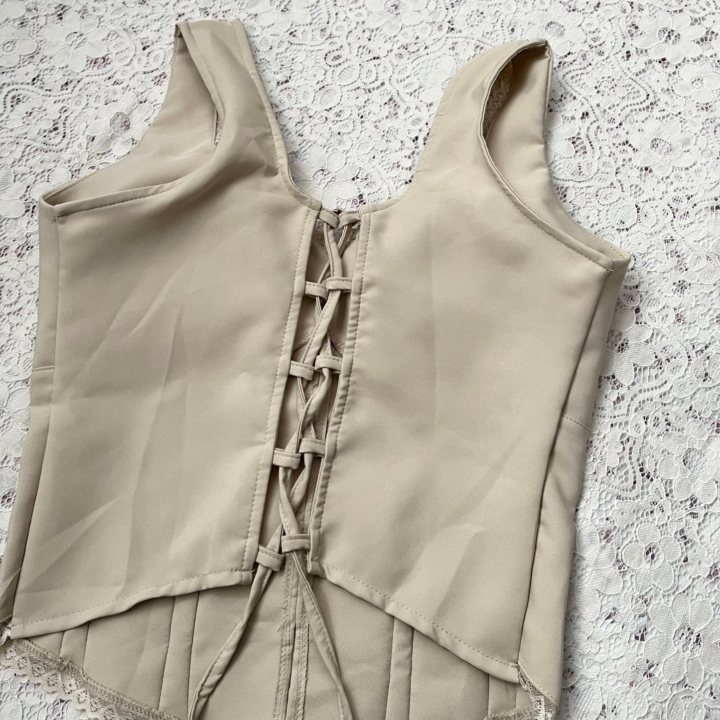 Coquette beige top