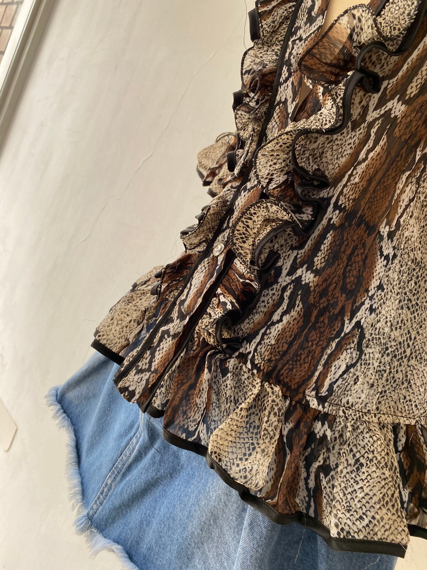 Phyton print blouse