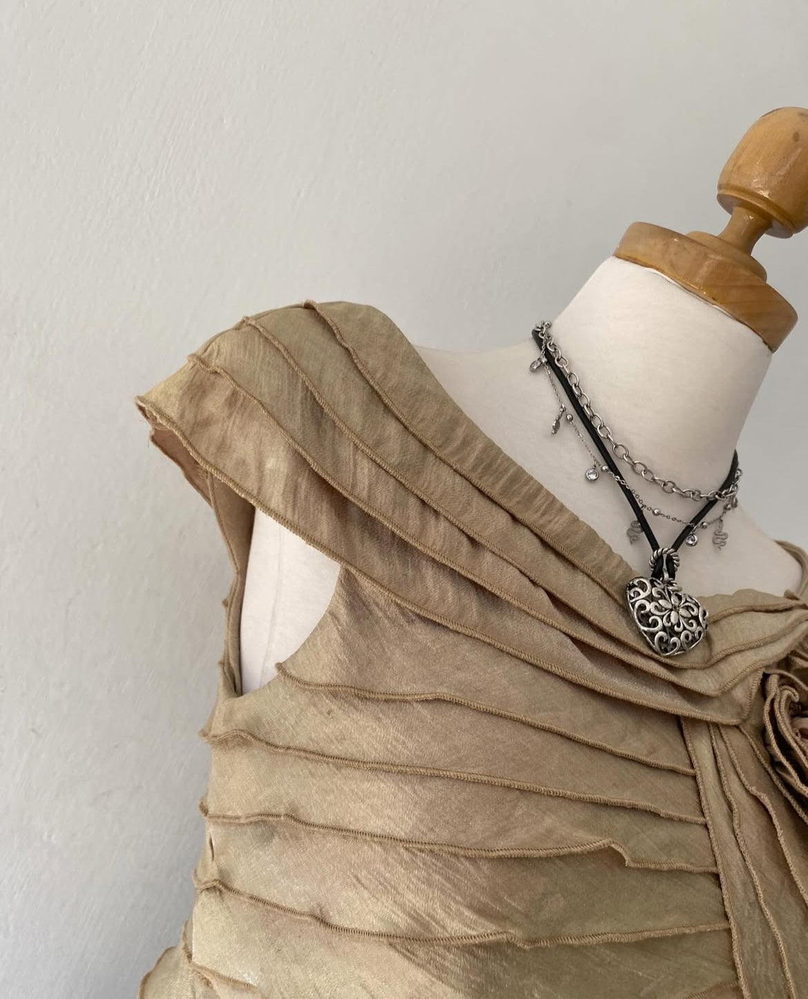 Beige layered top-Size S