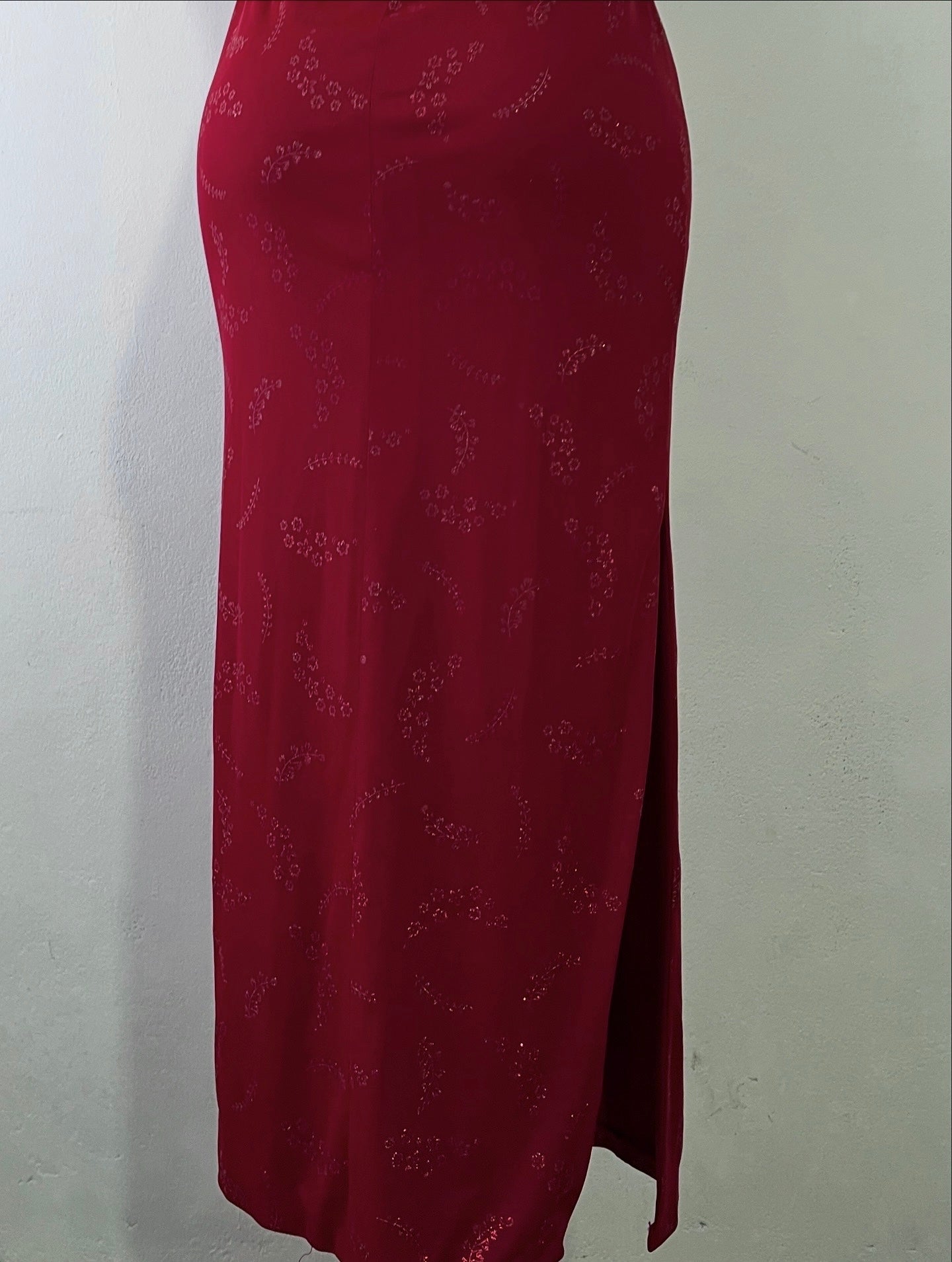 Adorable one-shoulder burgundy dress