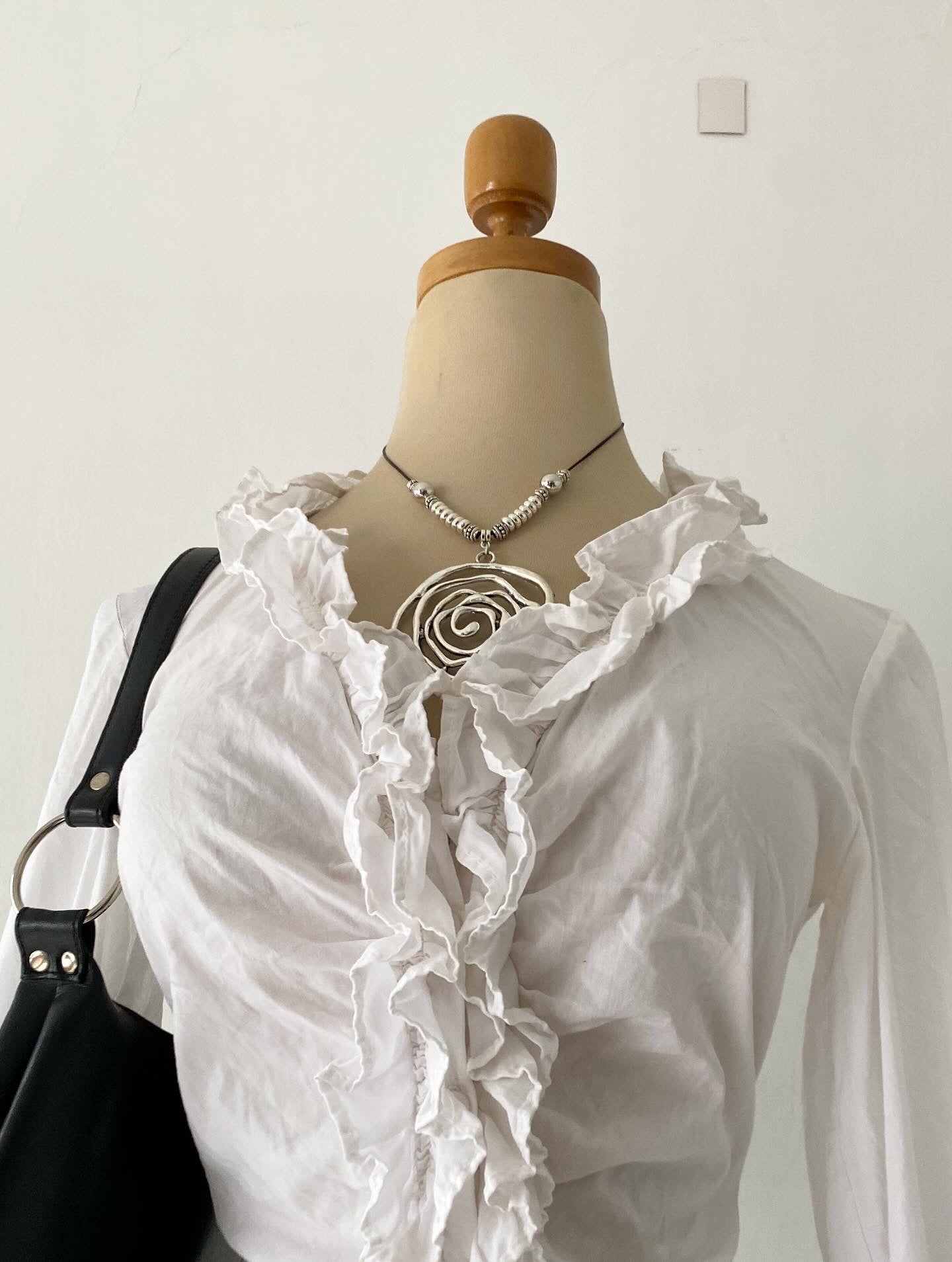 Coquette white blouse
