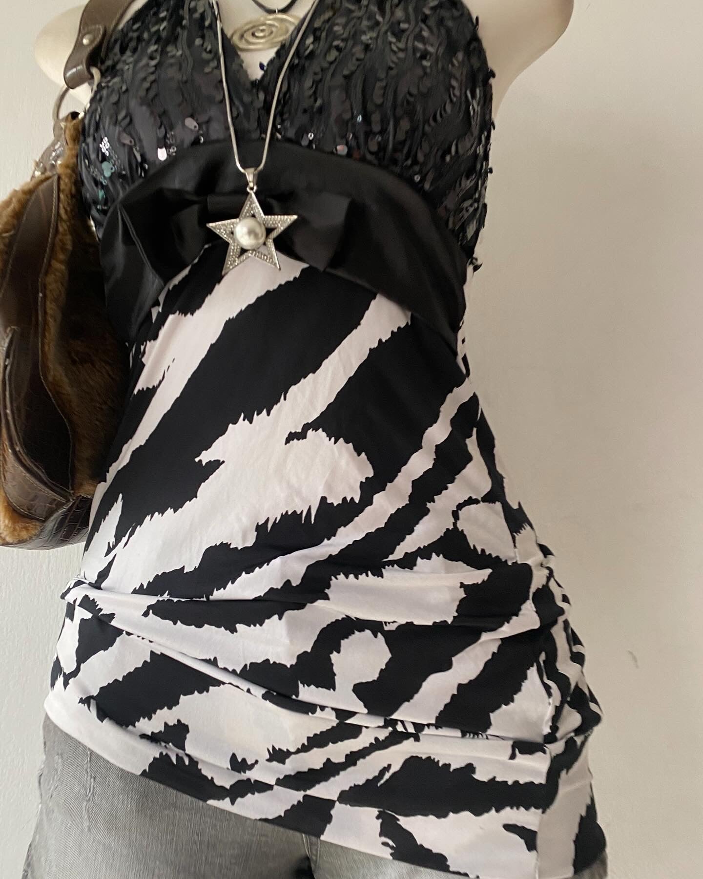 Sequin halter top ~ Size S
