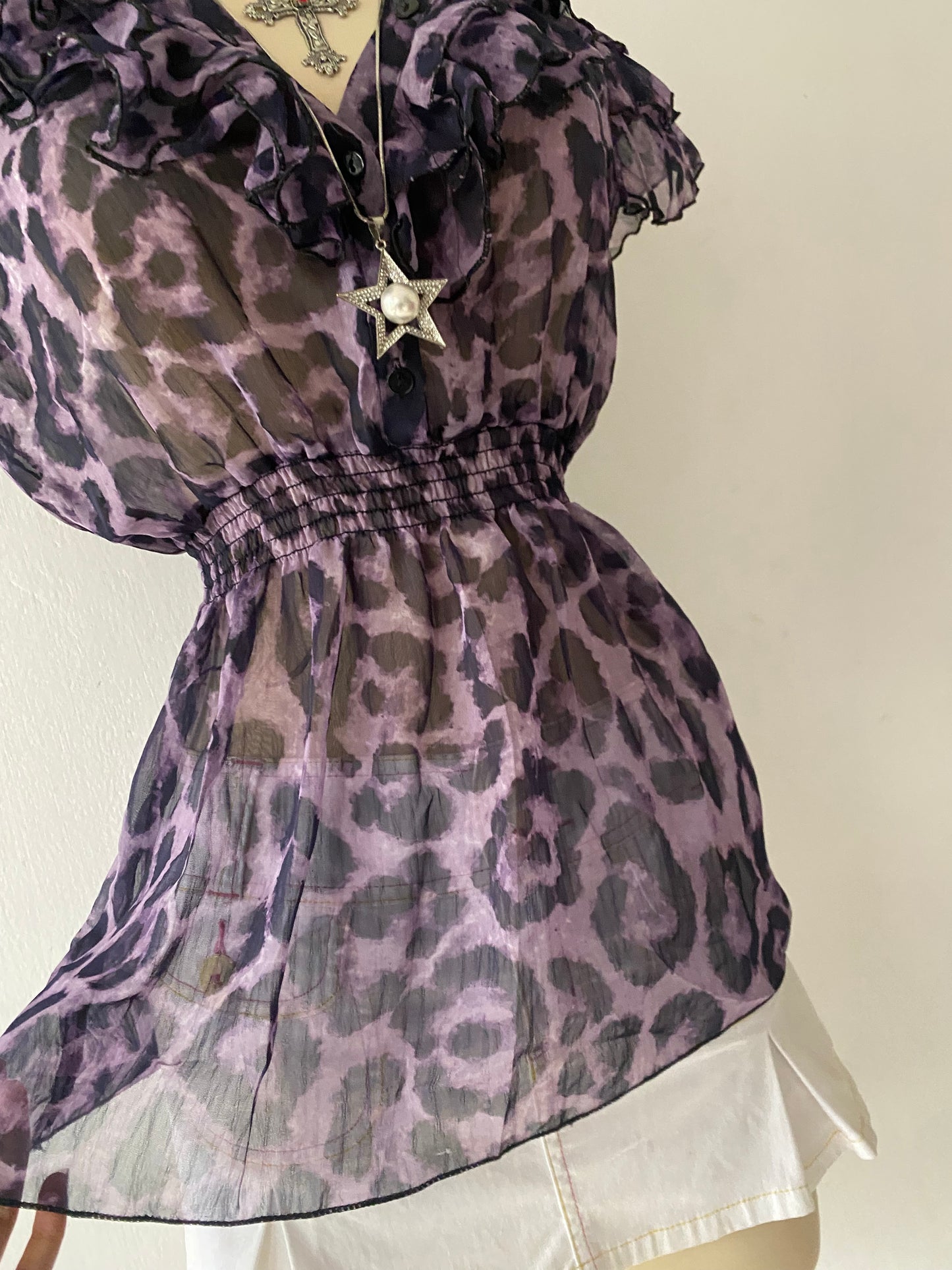 Cheetah print blouse~ Size M