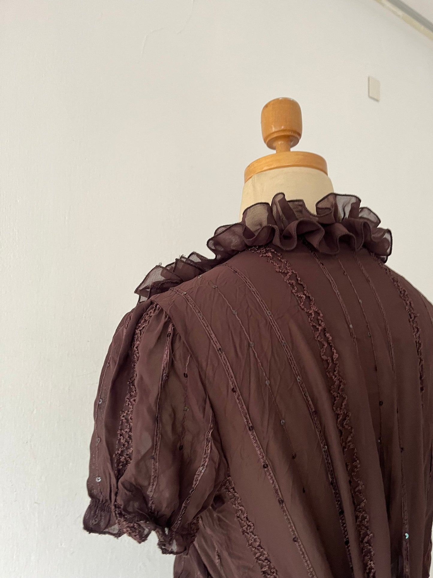 Adorable brown blouse