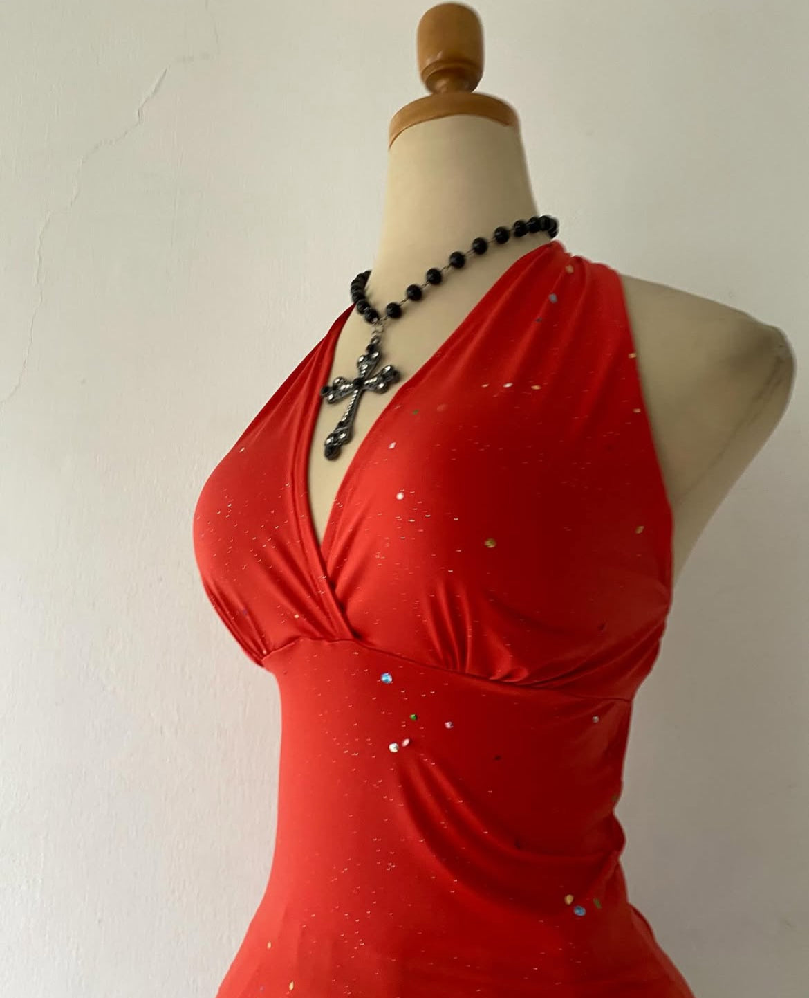 Asymmetrical coral top
