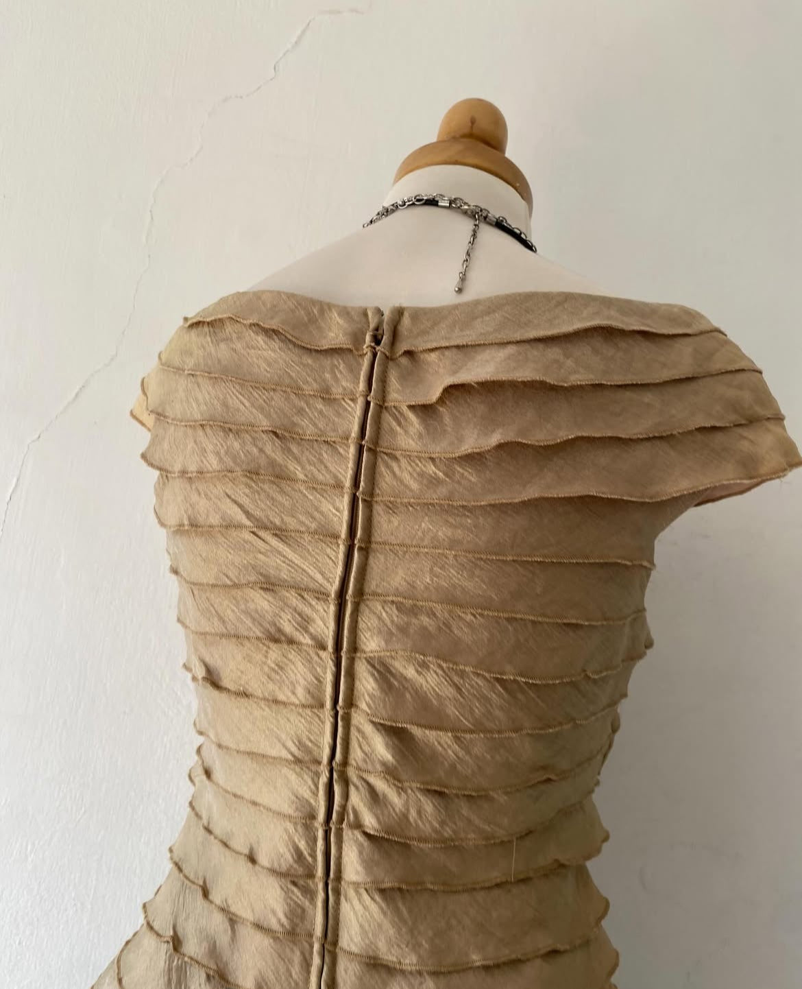Beige layered top-Size S