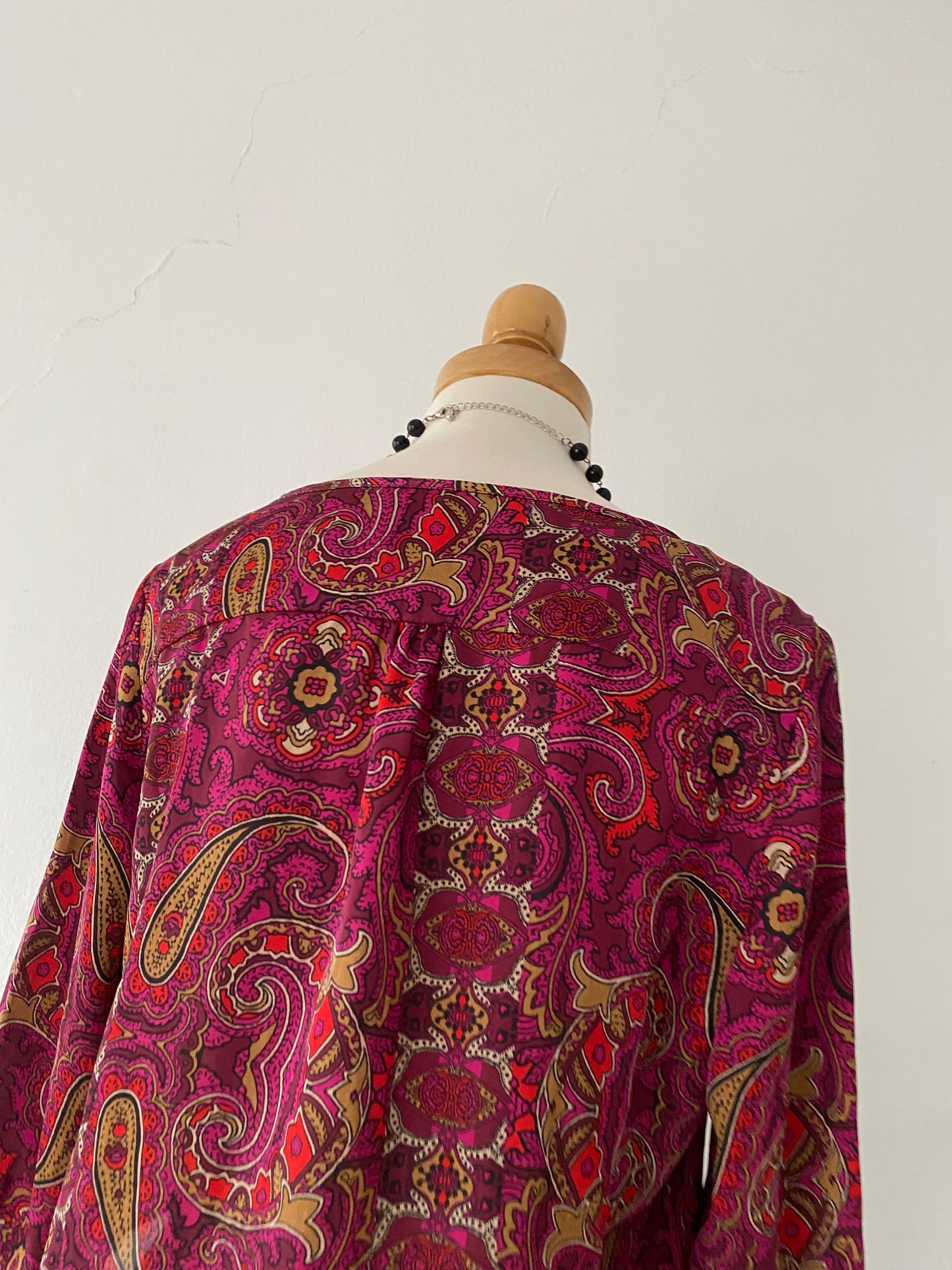 Bohemian waist-high blouse