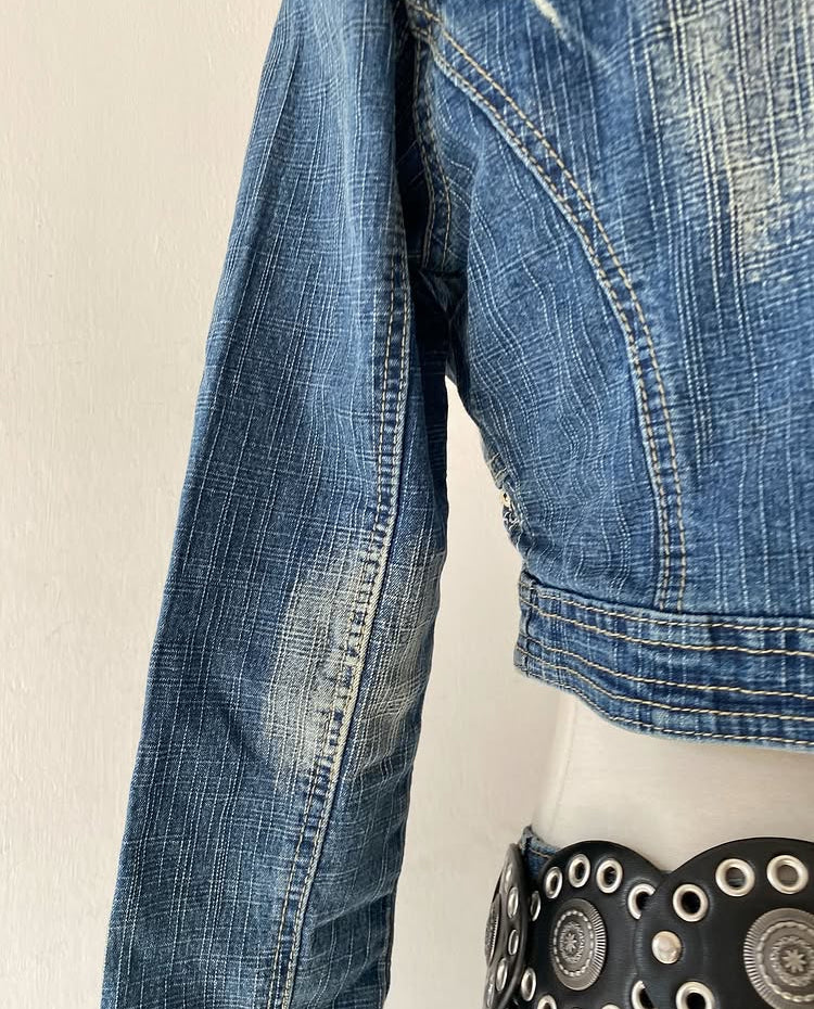 Focused waist jean jacket