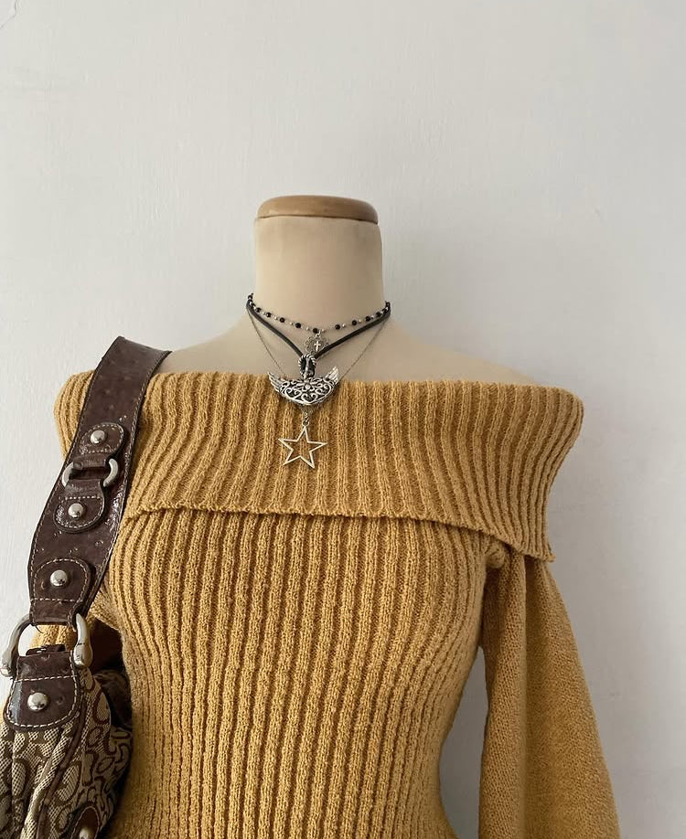 Off-shoulder sweater