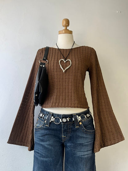 Bell-sleeves knitted top