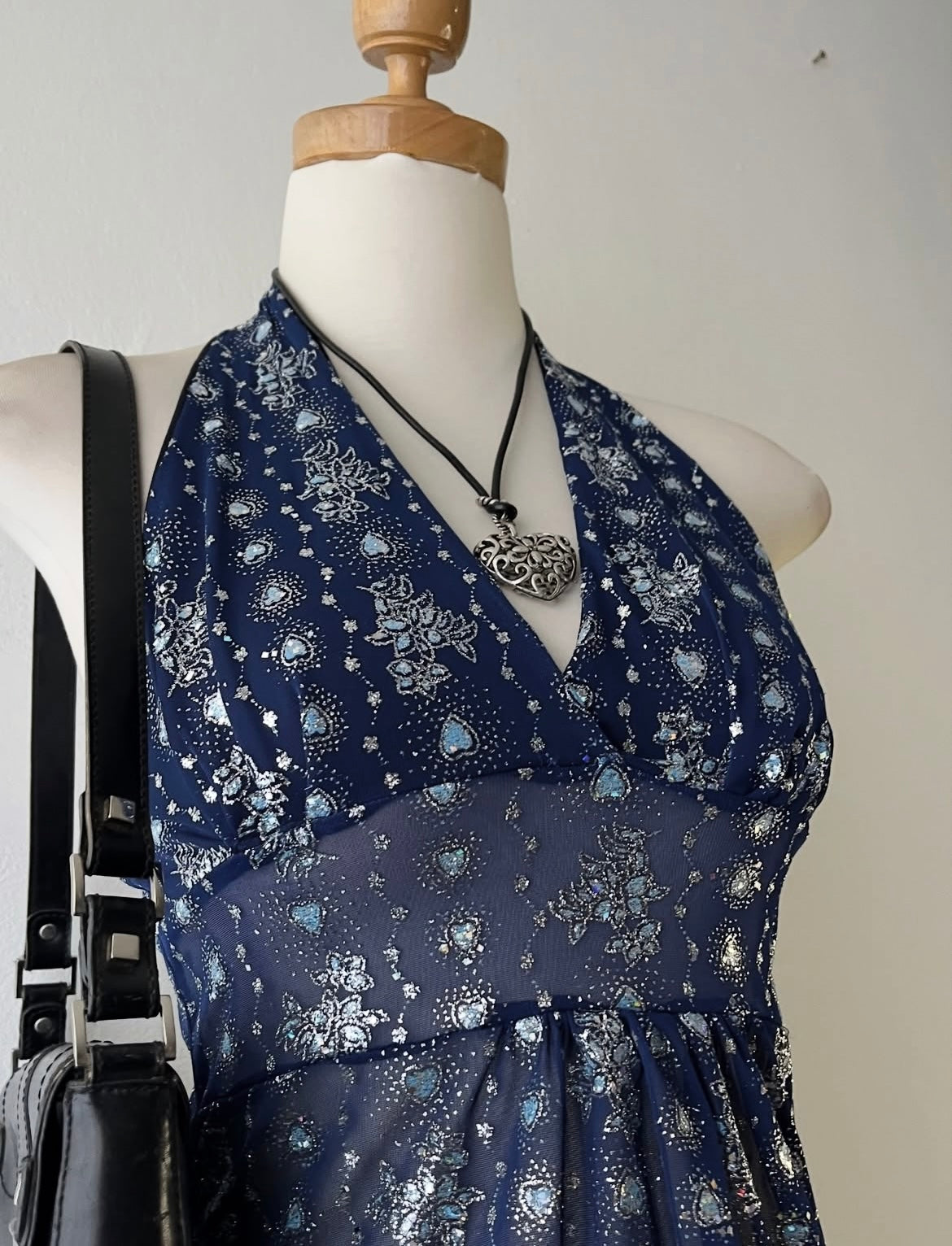 Halter top in midnight blue