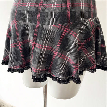 Plaid skirt with sequined trim