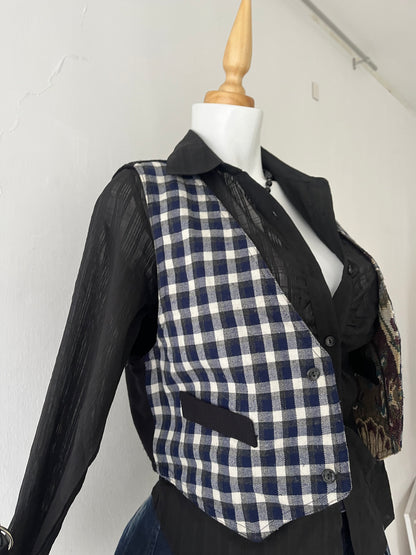 Reversible vest -size M