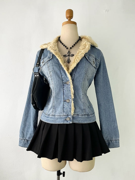 Denim jacket with warm sherpa lining