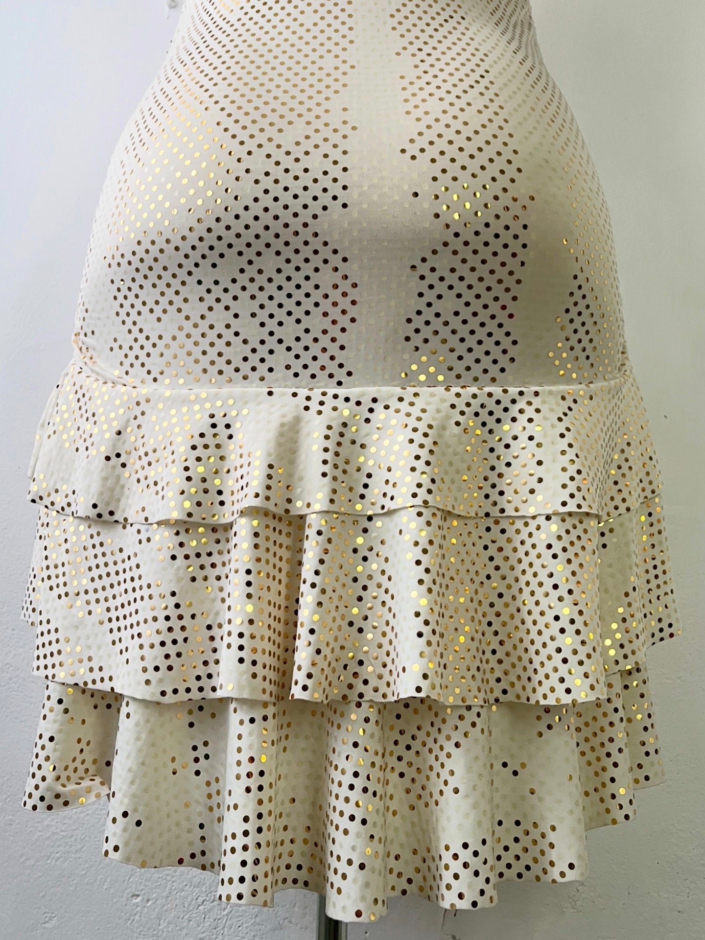 Polka dots dress with bow