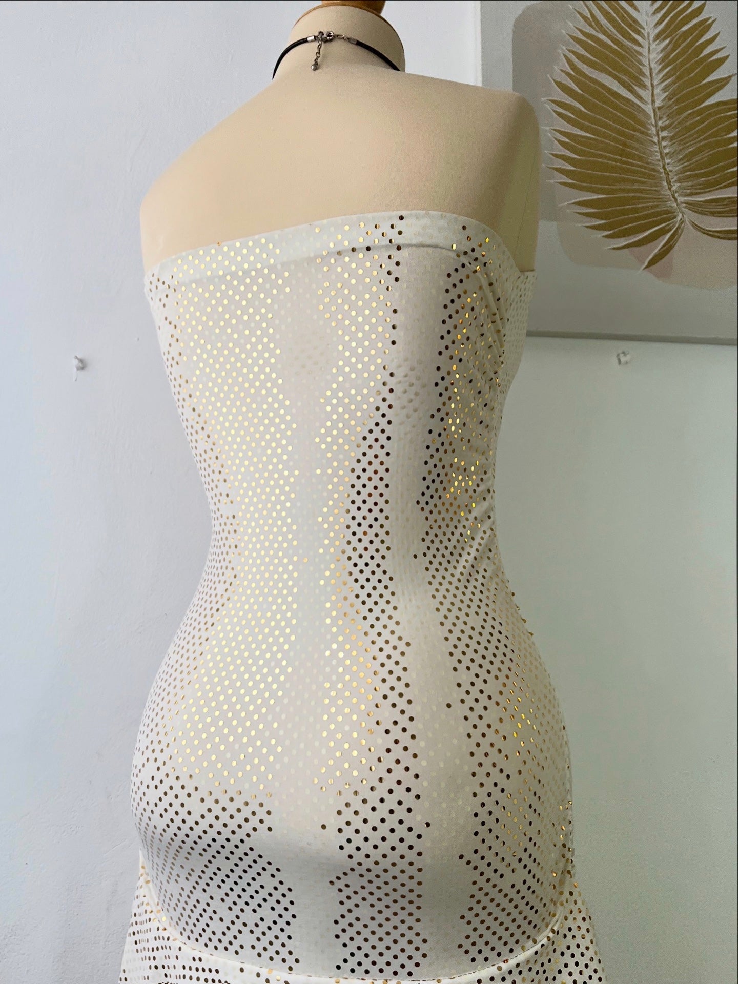 Polka dots dress with bow