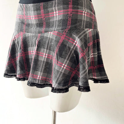Plaid skirt with sequined trim