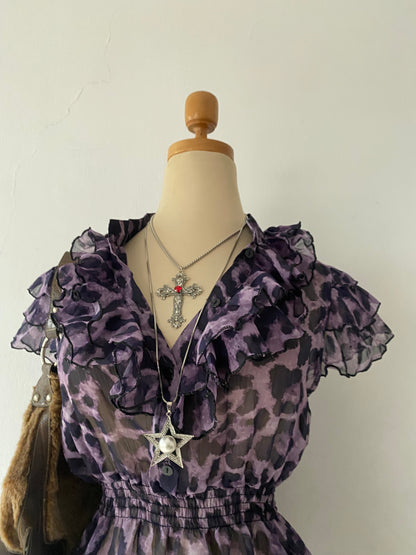 Cheetah print blouse~ Size M