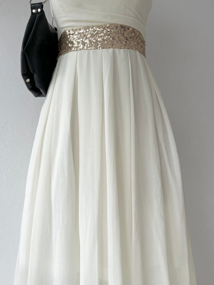 White strapless dress