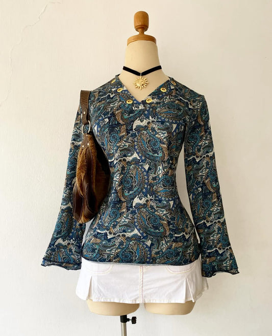 Adorable bohemian top