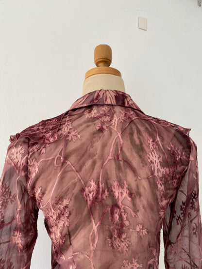 Bell-sleeved blouse
