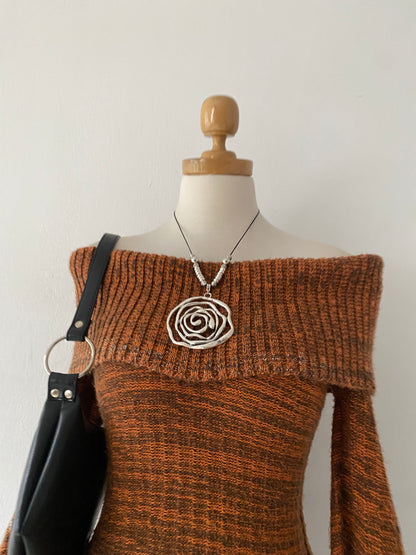 Off-shoulder sweater