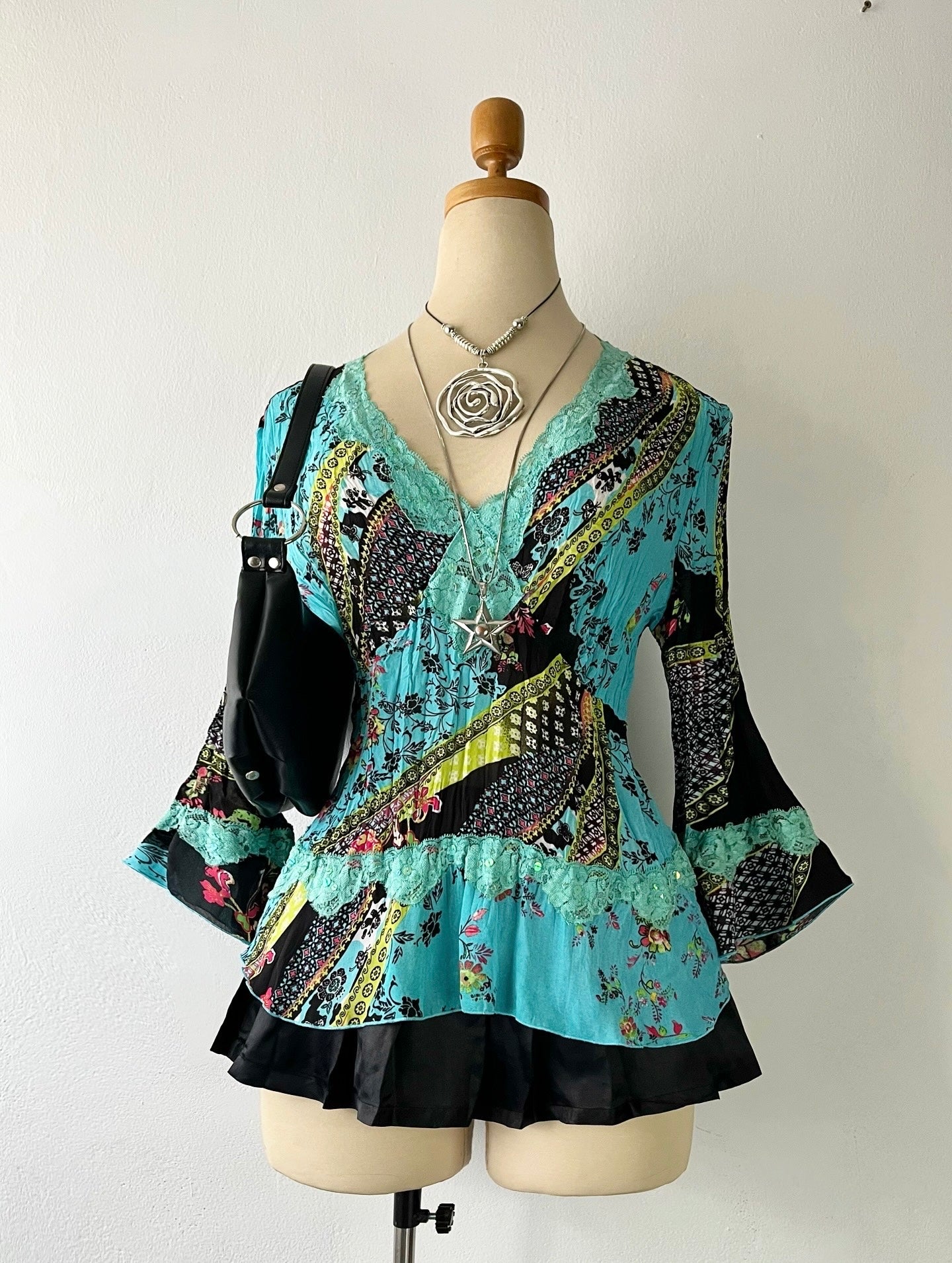 Adorable bohemian chic top