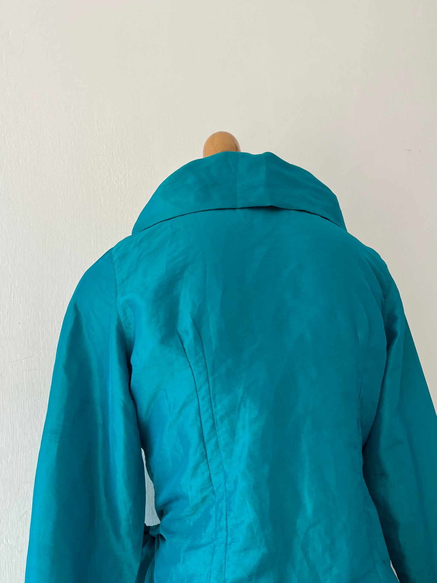 Adorable blouse with bow