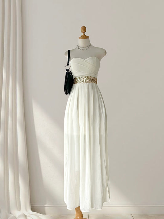 White strapless dress