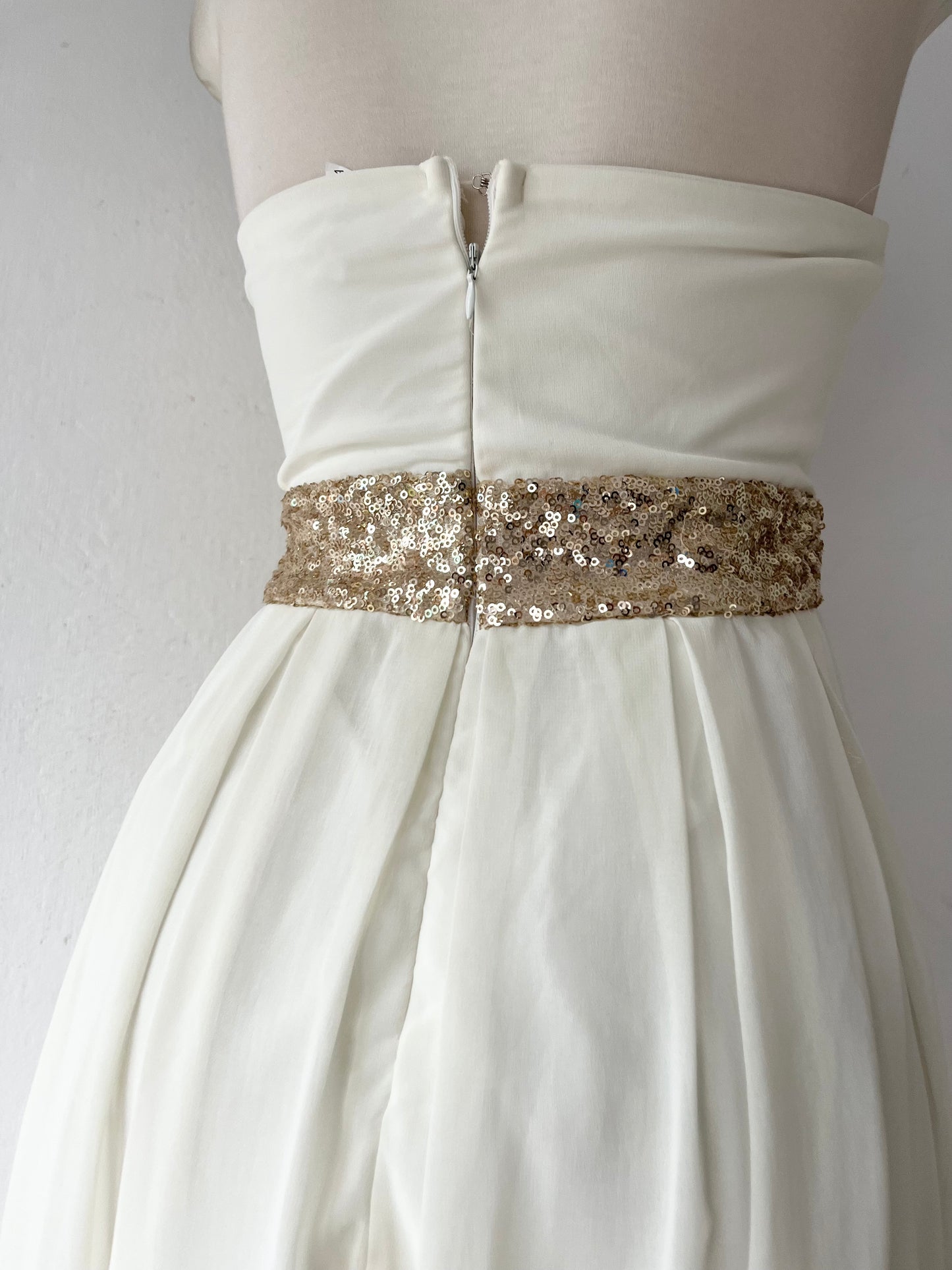 White strapless dress