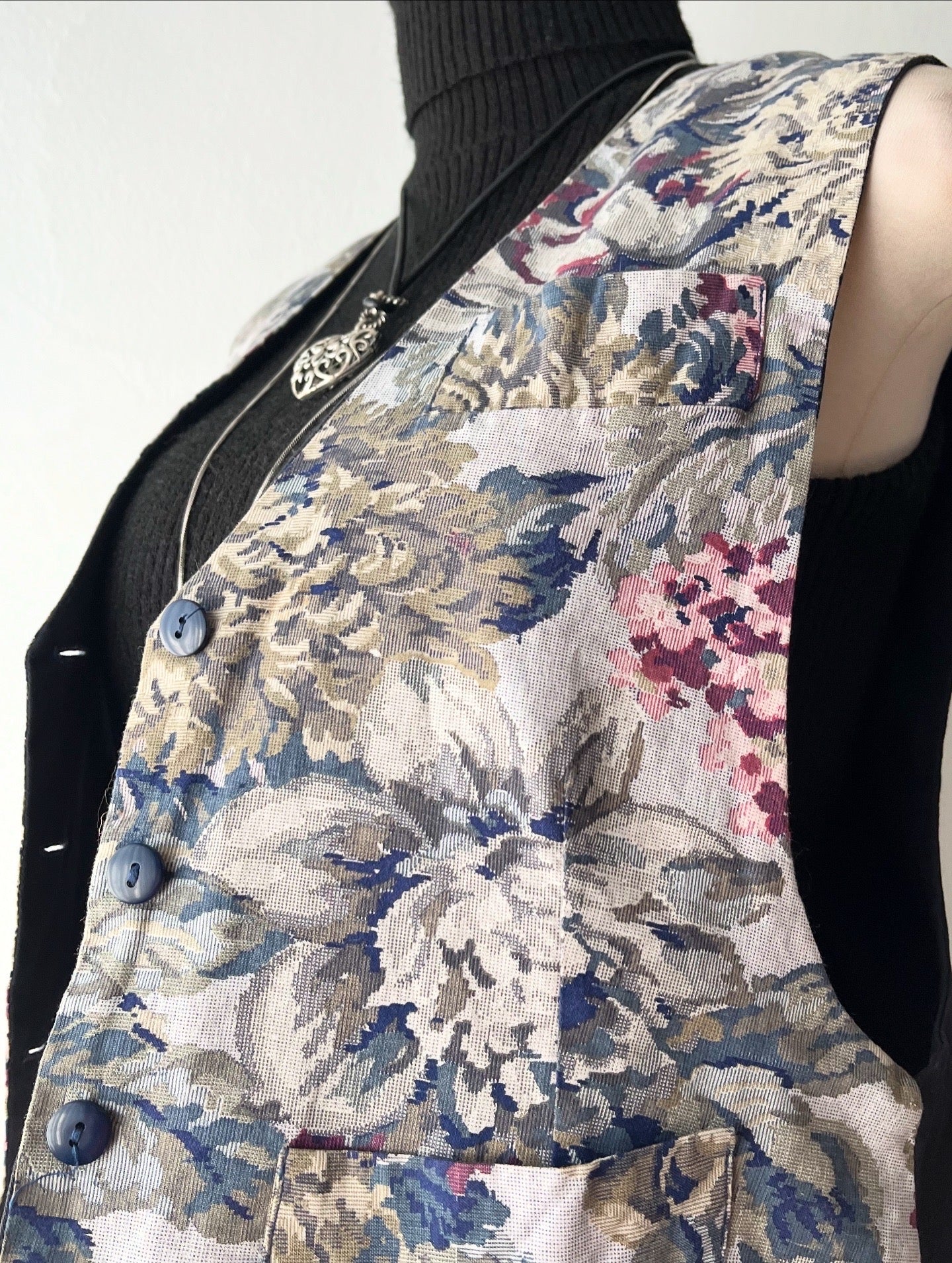 Floral vest