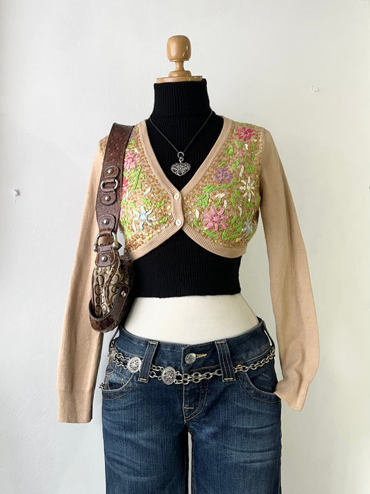 Beige knitted cardigan with hand embroidery