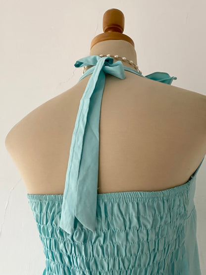 Light blue ruffled top-size M