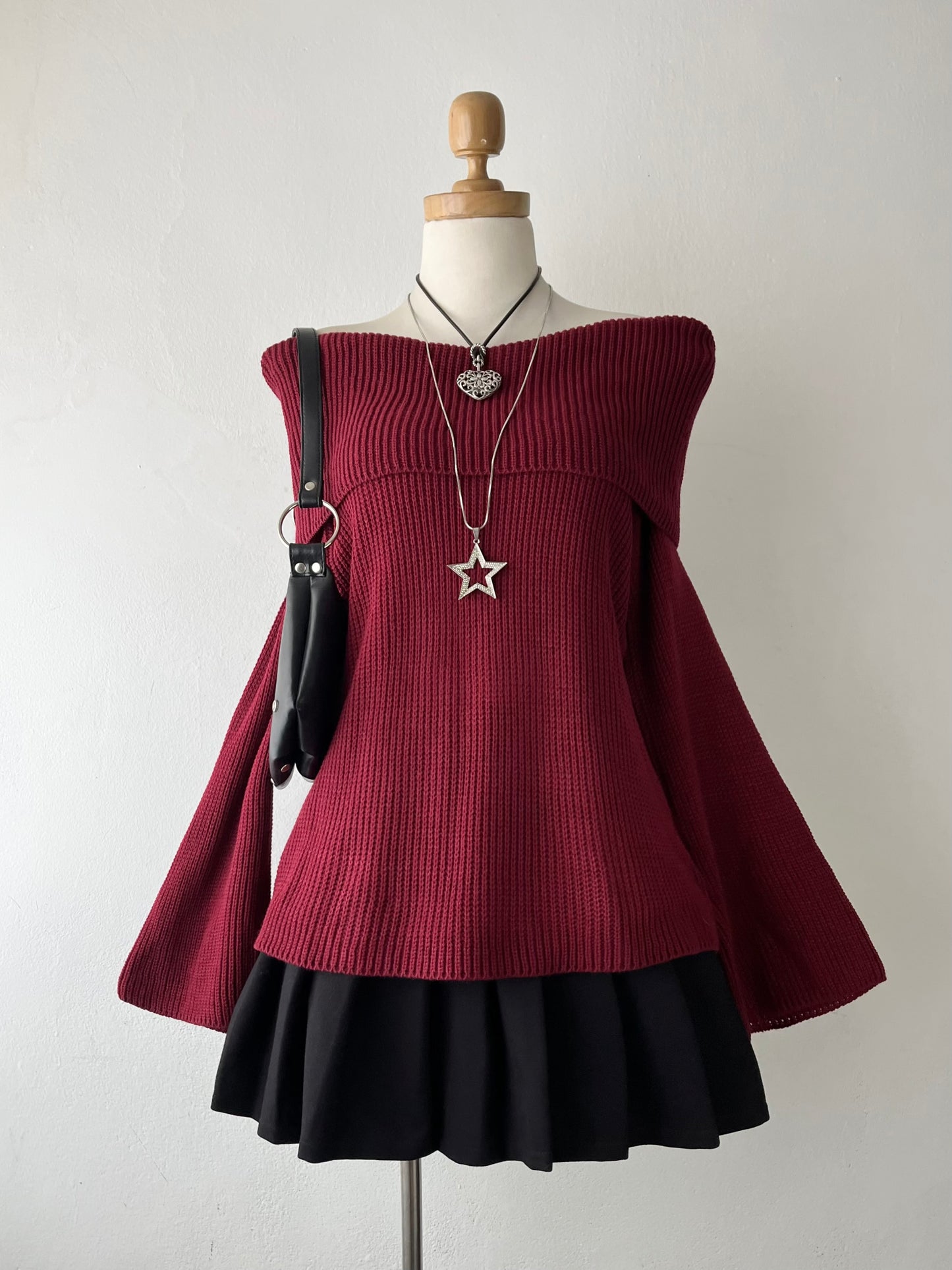 Off shoulder sweater with wide sleeves