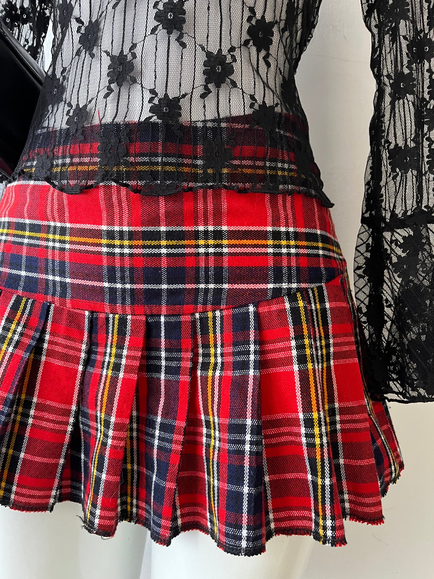 Pleated plaid skirt