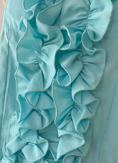Light blue ruffled top-size M