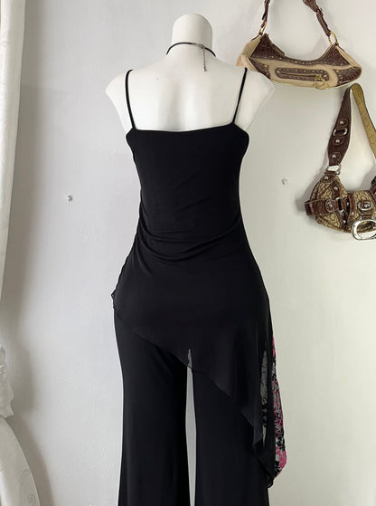 Asymmetrical fairy jumpsuit with floral embroidery design