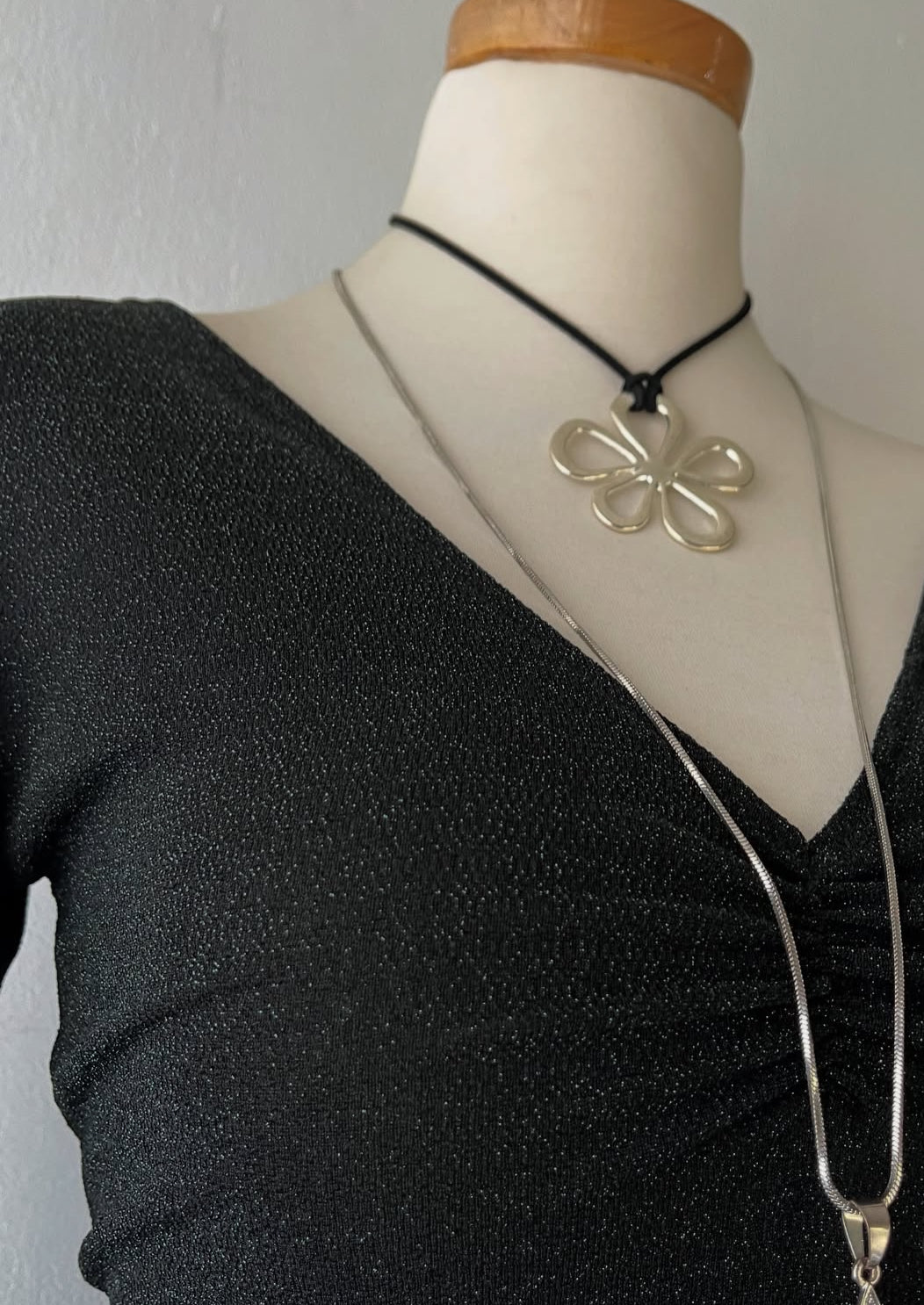 Bell-sleeved top with silver sparkles