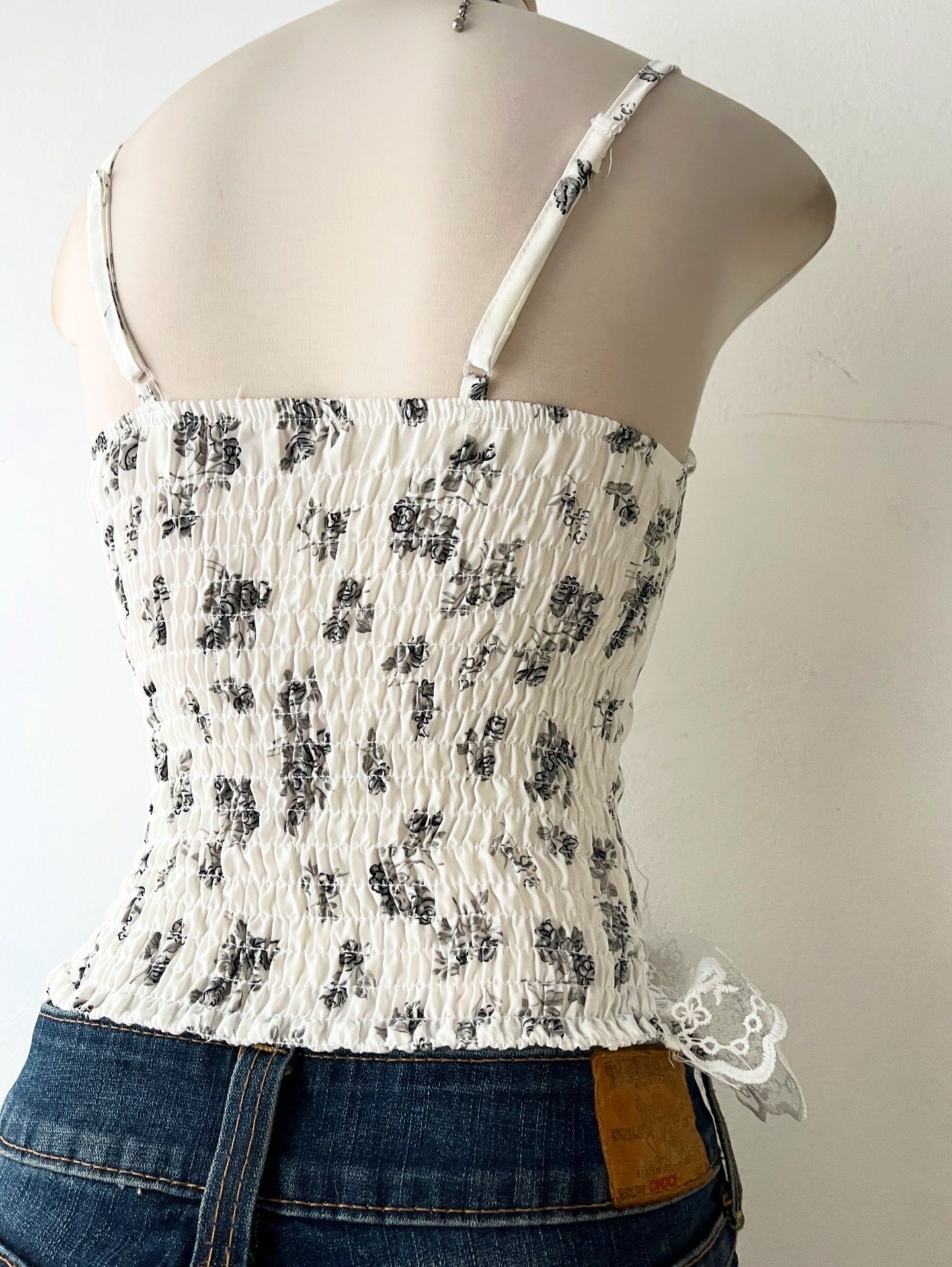 Coquette top with lace