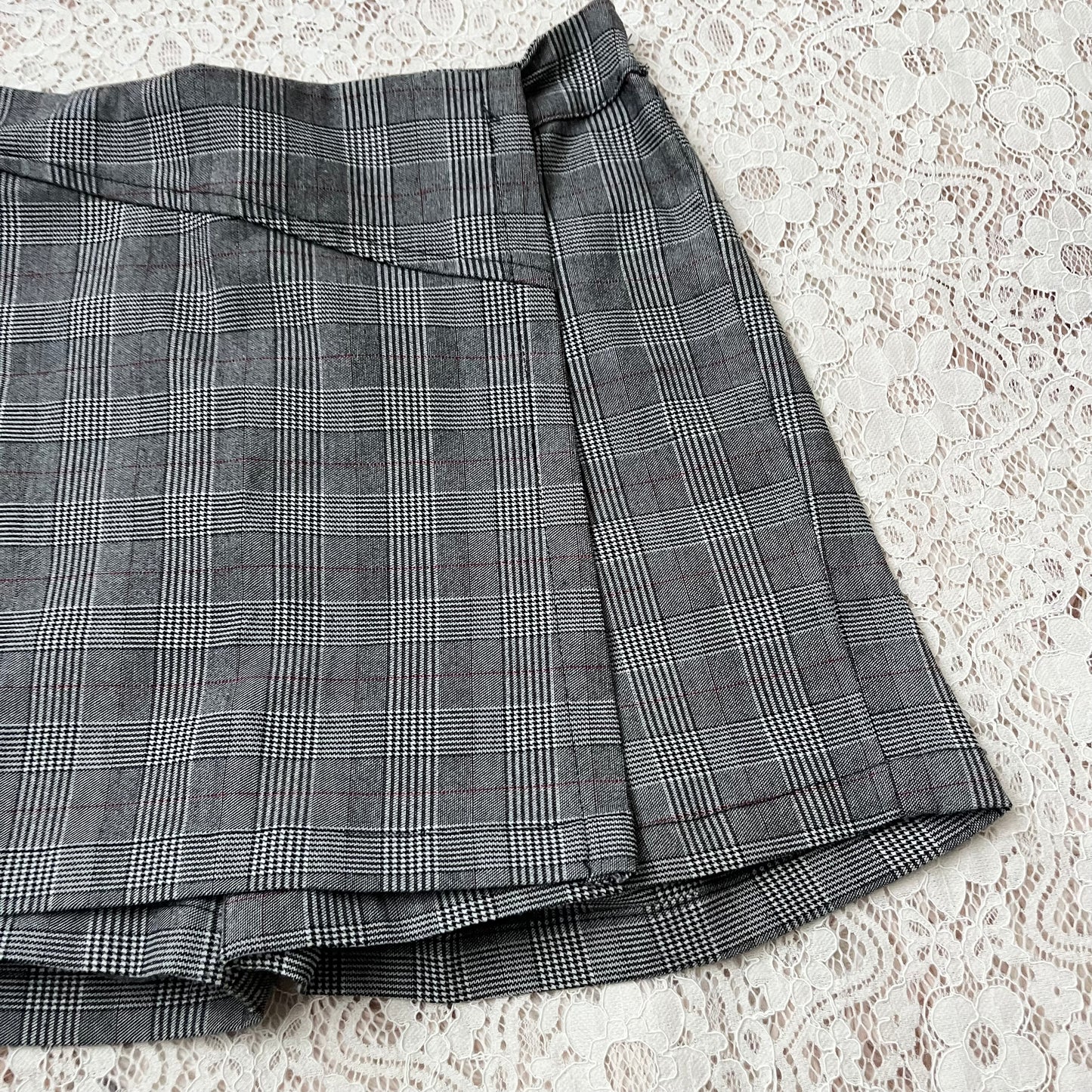 Checkered skort
