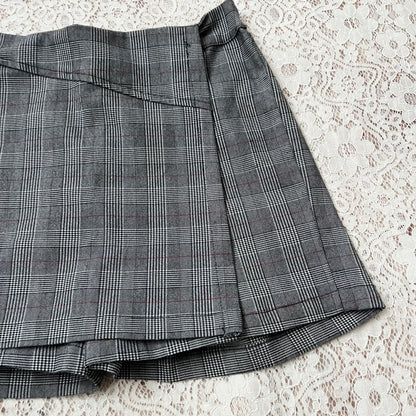 Checkered skort