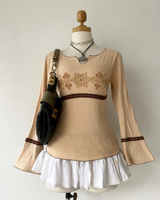 Adorable bohemian top