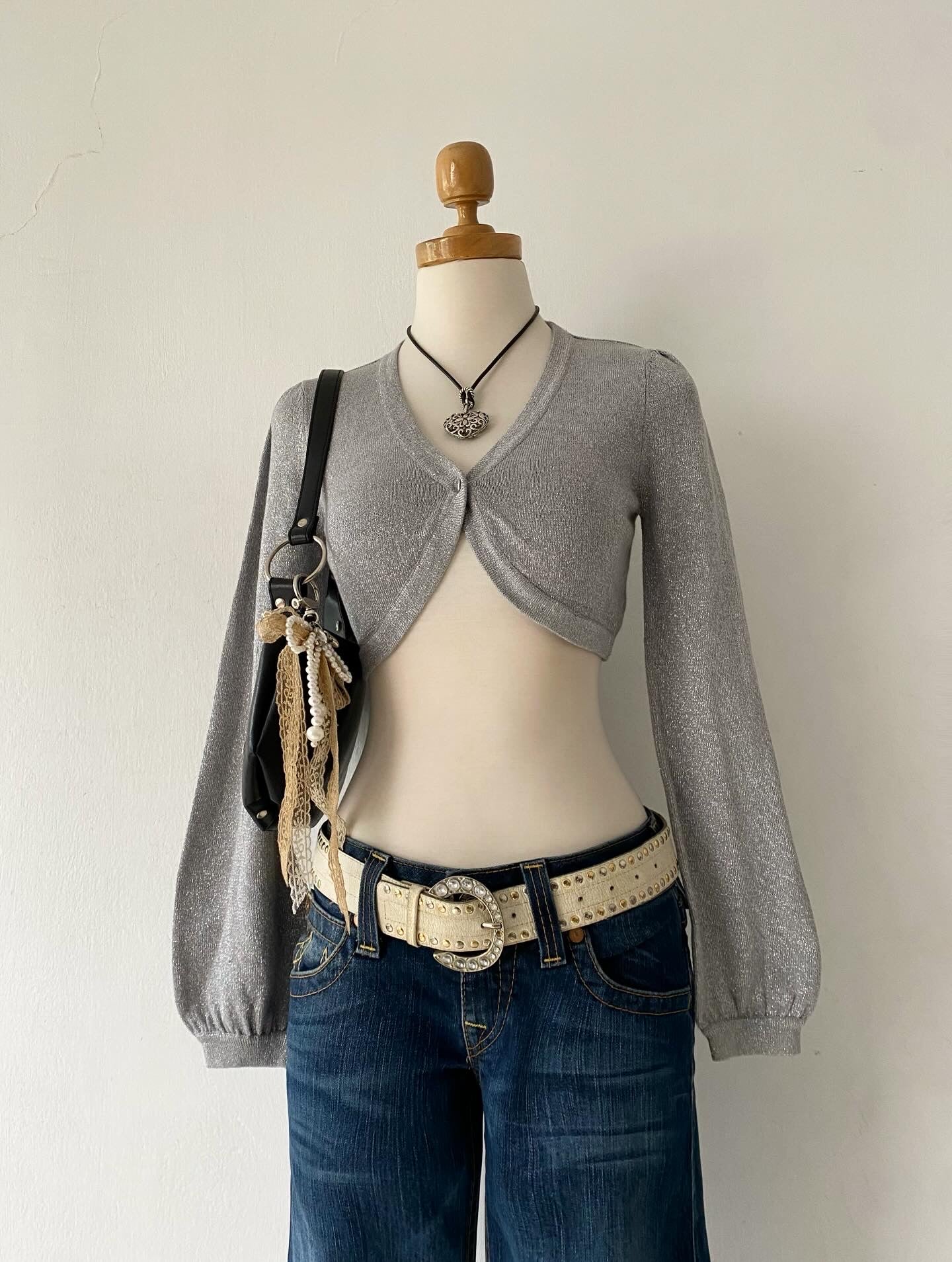 Adorable gray cardigan