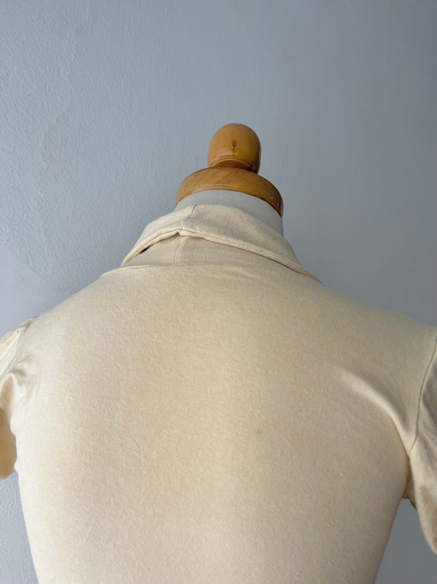 Adorable cardigan with bow