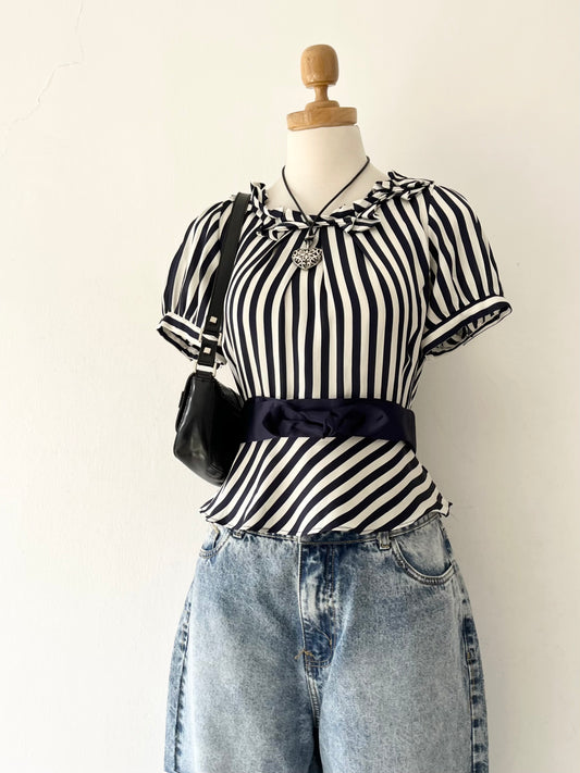 Coquette lined top