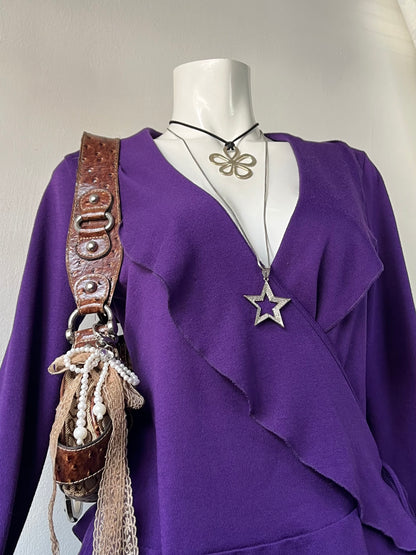 Purple cardigan with a crossover design- size M/L