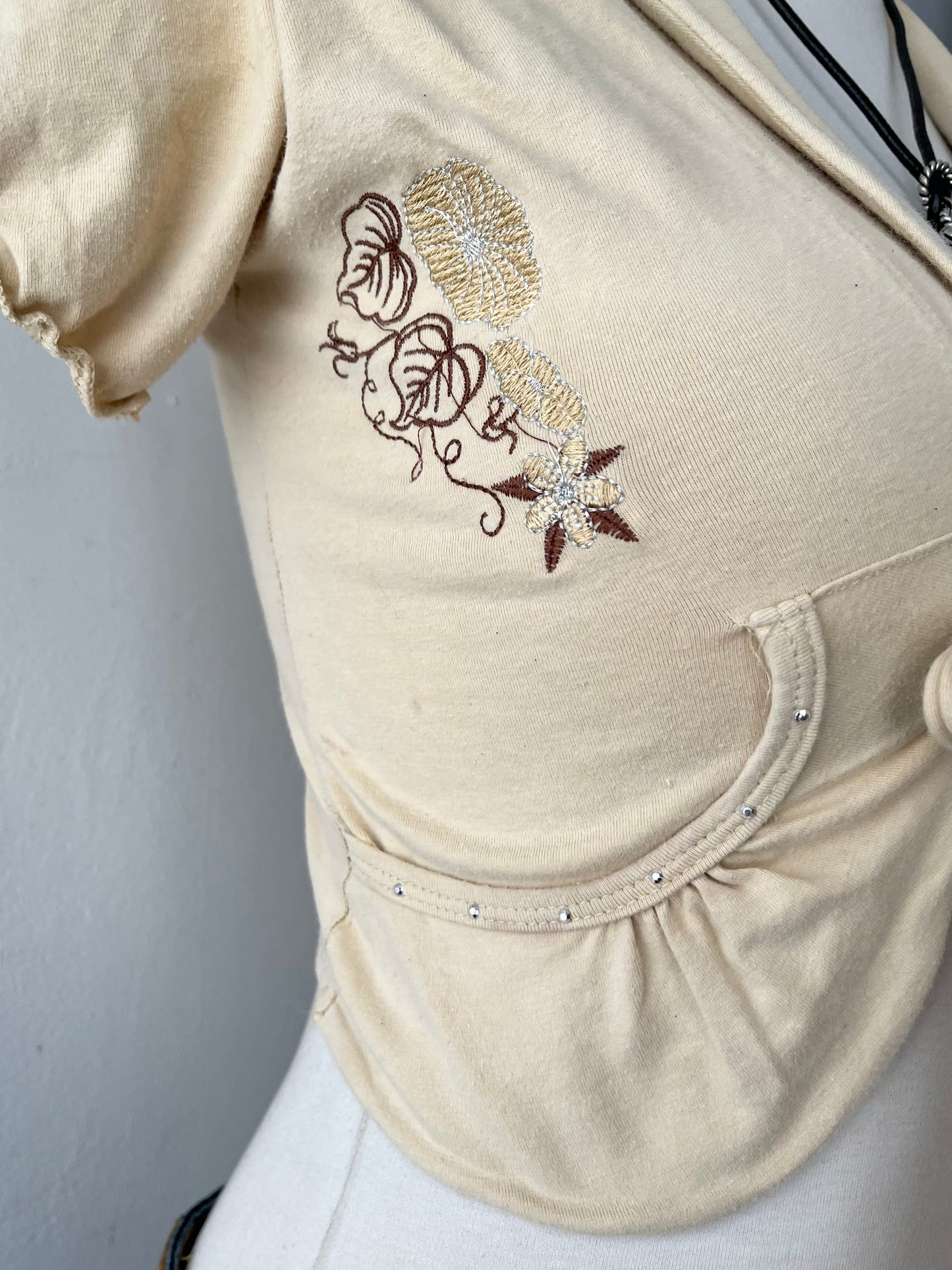 Adorable cardigan with bow